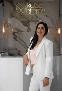 Slider image (3) Rose Dental Studio